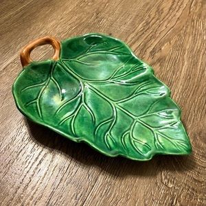 Hand-painted Green Leaf Trinket Dish Made in Japan